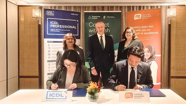 ICDL Asia and MCE Signing Ceremony photo ICDL Asia and MCE Signing Ceremony photo